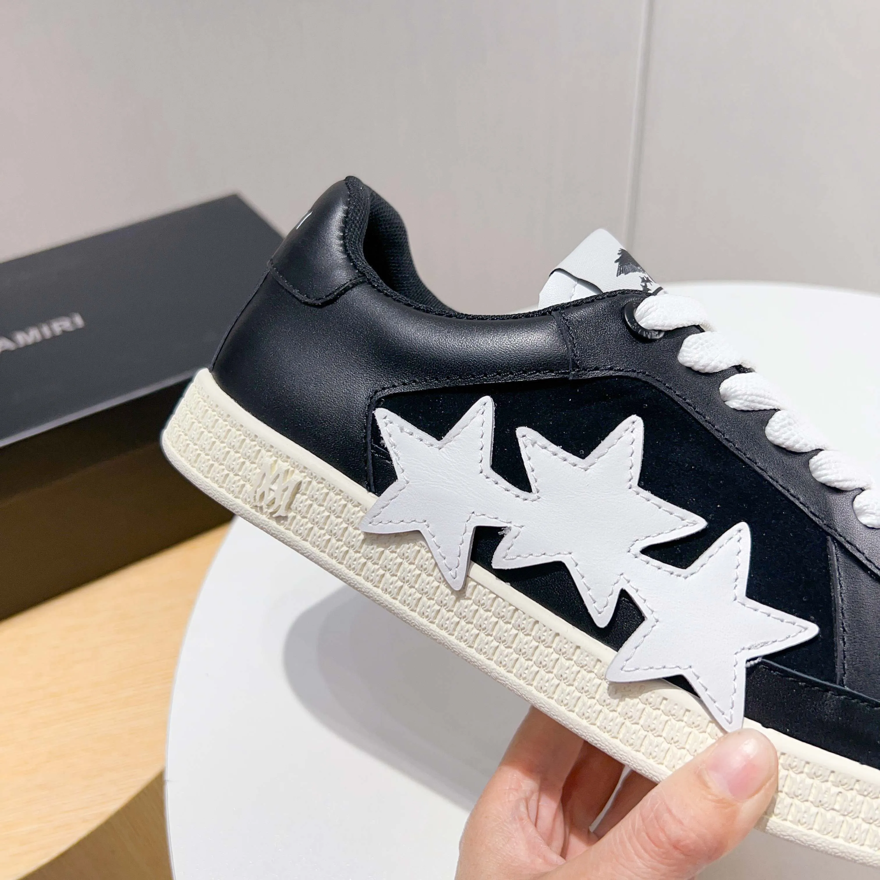 Men's shoes 💰420 [New style] 🌲🌲Balmain - New Amiri trendy shoes, low-top casual sports shoes, the same style as celebrities, made of selected pebbled cowhide and frosted cowhide, original outsole, comfortable on the feet, high-end workmanship, welcome to buy. Size: 39-45 (46 customized)